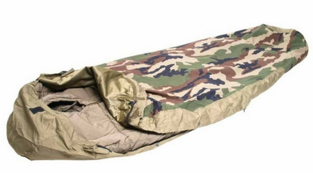 saco de dormir militar